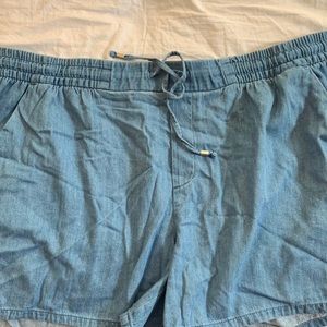 NWT old navy chambray shorts